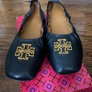 Tory Burch Britten Ballet Flat Size 11 Color Black Sheep Plume Nappa Leather